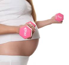 Pregnant-woman-exercising_2